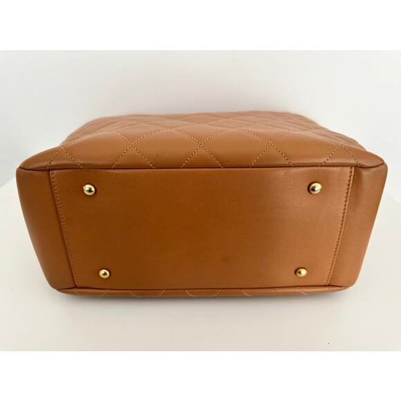 Chanel CC Chain Tote Quilted Leather Tan Brown Handle Purse Full Set & Box 2021 - Picture 9 of 10